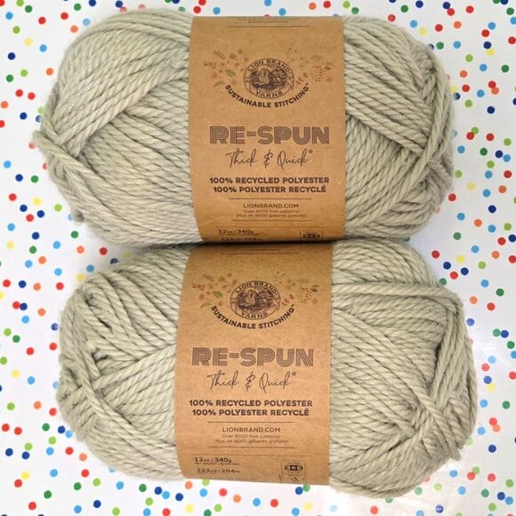 🎃🎃🎃 Lion Brand Re-Spun 2 JUMBO SKEINS PUMICE STONE 12 Oz - Picture 1 of 8